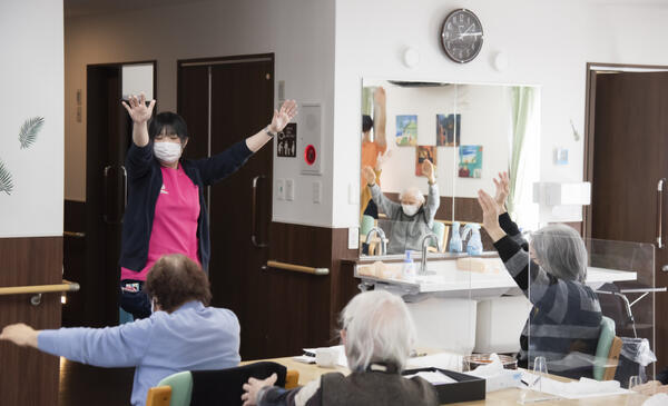 ブルーミングケアマルプ町田鵜野森（パート）の介護福祉士求人メイン写真2