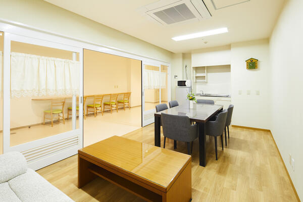 介護老人保健施設アンジェロ（常勤）の准看護師求人メイン写真5