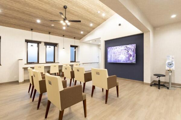 山科駅前おかだクリニックの医療事務求人メイン写真2