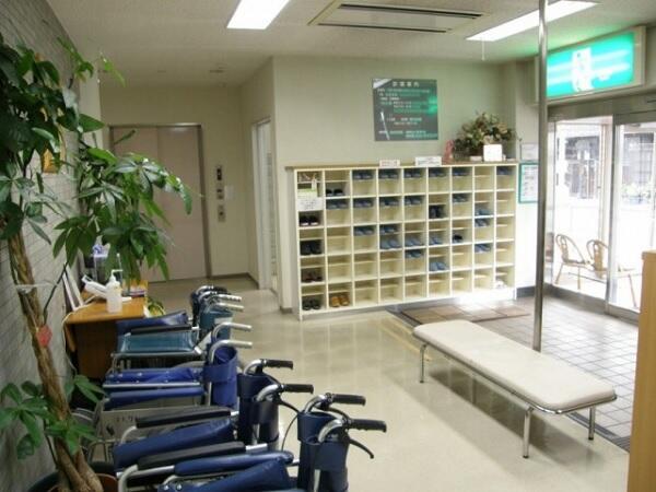 堺京町・ヒロ・クリニック（パート）の送迎ドライバー求人メイン写真3