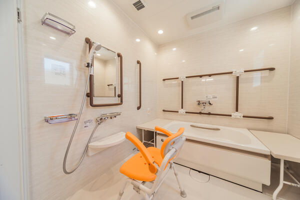 ハビリス鵄邑（常勤） の介護福祉士求人メイン写真5