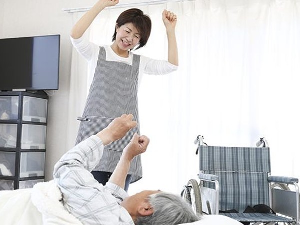 介護老人保健施設 鴨池慈風苑（常勤）の准看護師求人メイン写真3