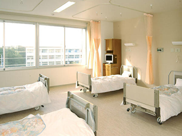羽村三慶病院（常勤）の介護職求人メイン写真2