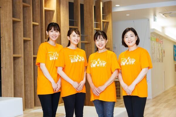 いちごナーサリー（夜勤パート）の保育士求人メイン写真4