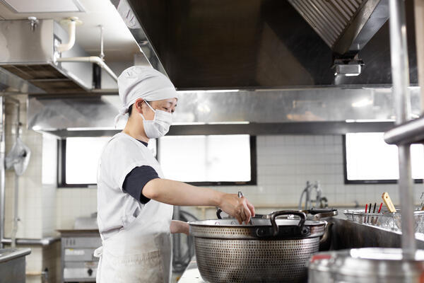 特別養護老人ホーム市川あさひ荘（常勤）の調理師/調理員求人メイン写真3