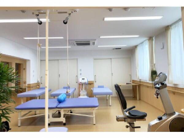 介護付き有料老人ホーム 喜美の森 緑園（パート）の介護福祉士求人メイン写真5