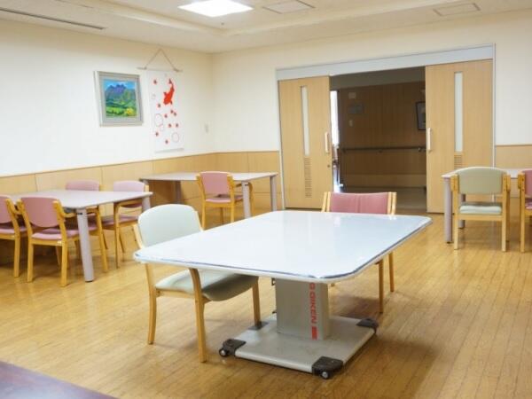 介護老人保健施設 メディケア別府（常勤）の介護福祉士求人サブ写真1