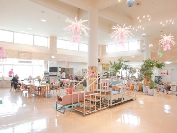 特別養護老人ホーム ゆうあいの郷（生活相談員/常勤）の介護福祉士求人メイン写真3