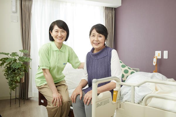 介護付有料老人ホーム ニチイホーム目白（常勤）の介護職求人メイン写真1