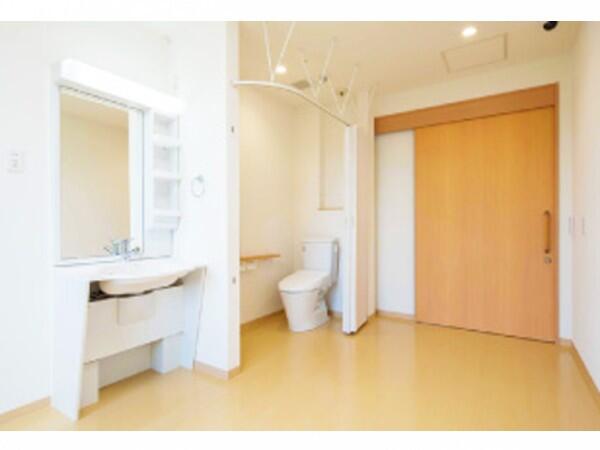 介護付き有料老人ホーム 喜美の森 緑園（常勤）の介護福祉士求人メイン写真3