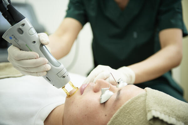 メンズルシア京都烏丸院（月20日勤務 / 常勤）の准看護師求人の写真