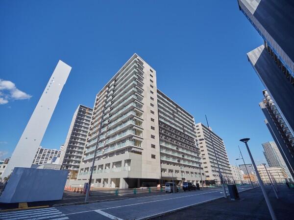 サ高住 グランクレールHARUMI FLAG（常勤）の介護職求人の写真