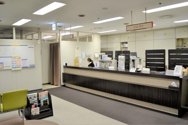 新宿センタービルクリニック（生理検査/土曜日パート）の臨床検査技師求人メイン写真3