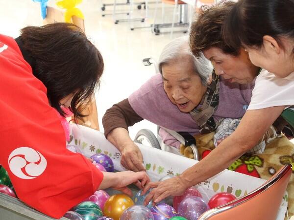 特別養護老人ホーム「ヴィラ多国山」（常勤）の介護職求人メイン写真3