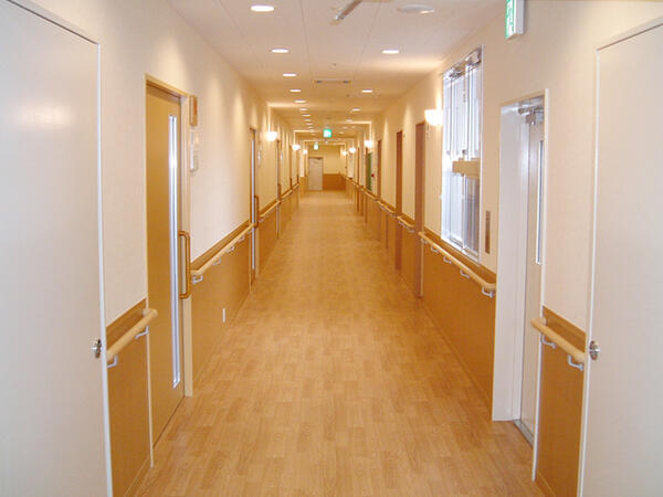 特別養護老人ホーム久遠苑（パート）の看護師求人メイン写真2