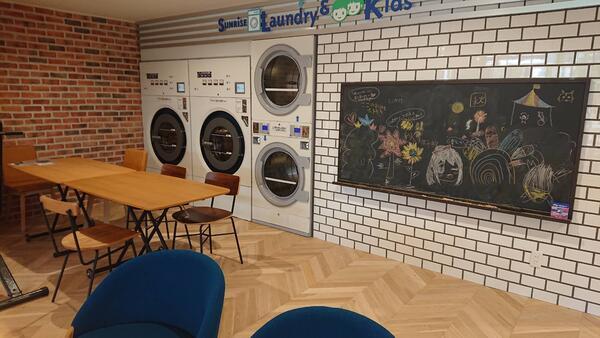 特別養護老人ホームサンライズ大泉（パート）の介護福祉士求人メイン写真4