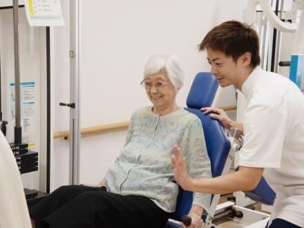 フローレンスケア溝の口（機能訓練指導員/常勤）  の理学療法士求人メイン写真1