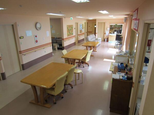 えくせれんと国府（正社員）の介護職求人メイン写真2