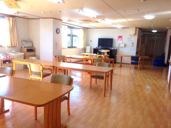 住宅型有料老人ホームリスカサーレつつじが丘（常勤）の介護職求人メイン写真3