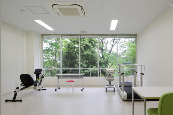 上白根病院（常勤）の理学療法士求人メイン写真4