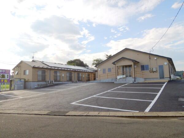 住宅型有料老人ホームこすもす園(常勤)の調理師/調理員求人の写真