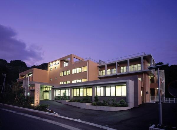 有料老人ホームふれあいの里山田（常勤）の介護福祉士求人の写真