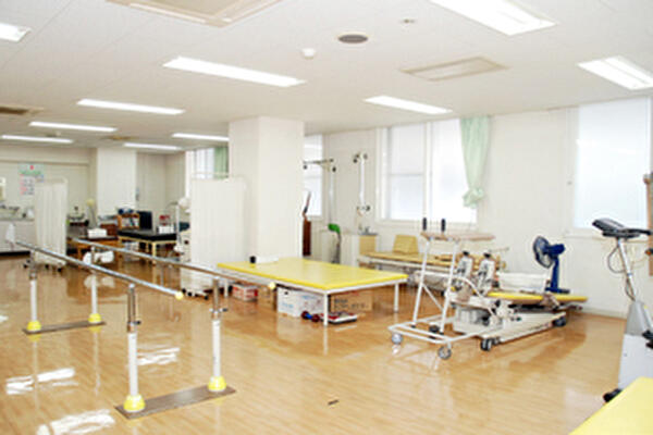 医療法人信佑会 吉田記念病院（常勤）の介護福祉士求人メイン写真4
