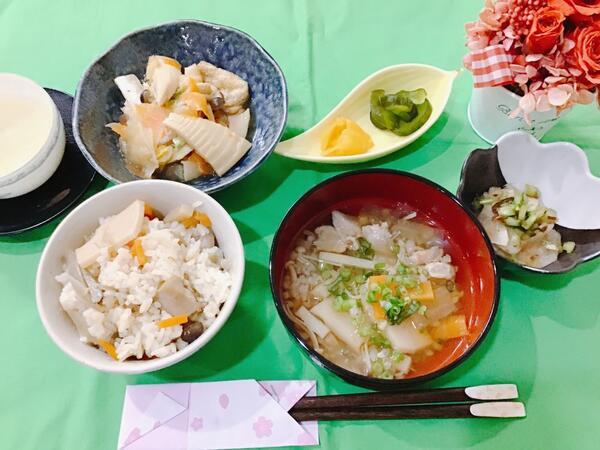 えくせれんと国府（正社員）の介護福祉士求人メイン写真4