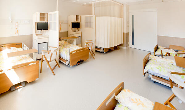 品川志匠会病院（病棟/常勤）の看護助手求人メイン写真2