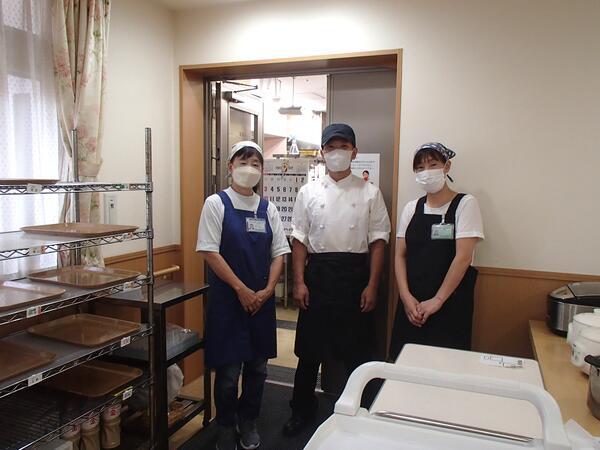 サービス付き高齢者向け住宅 アスナル茨木（パート）の調理師/調理員求人メイン写真3