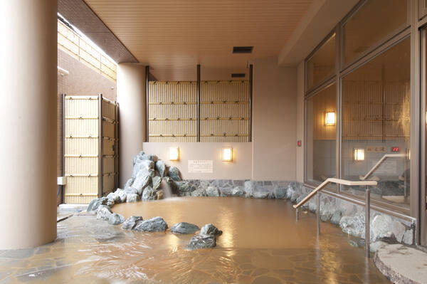 有料老人ホーム　蓮田オークプラザ 駅前温泉館（パート）の介護職求人メイン写真2