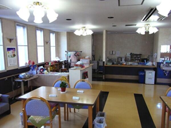 特別養護老人ホーム銀の館（パート）の介護職求人メイン写真2