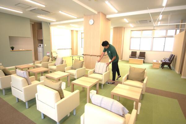 リハビリ特化型デイサービスfureai大和西店（常勤）の准看護師求人メイン写真2