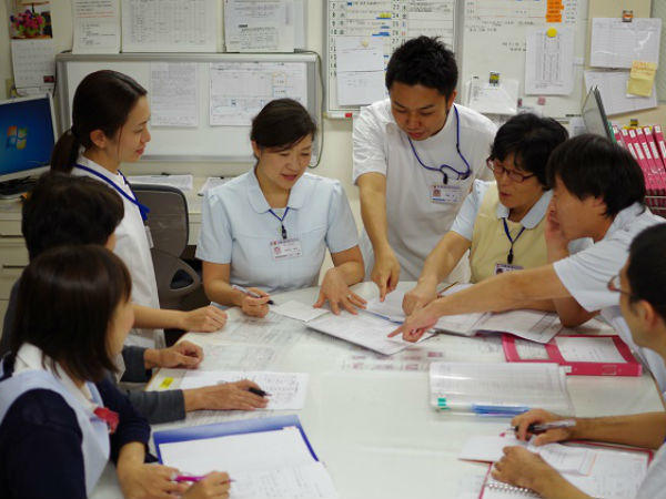 指扇病院(パート)の介護職求人サブ写真1