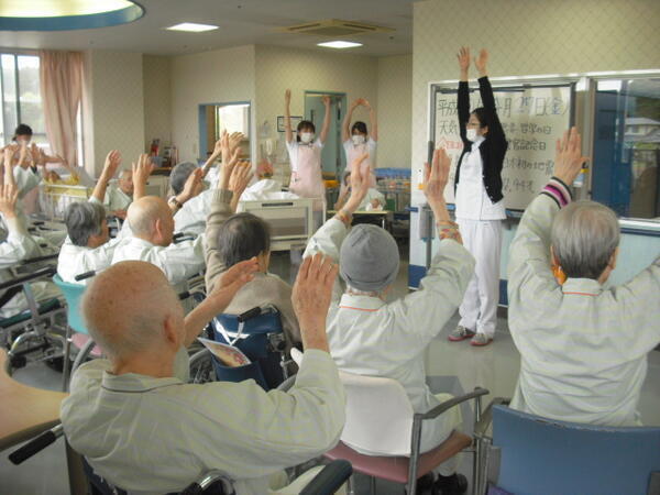 川崎田園都市病院（常勤）の看護助手求人メイン写真2