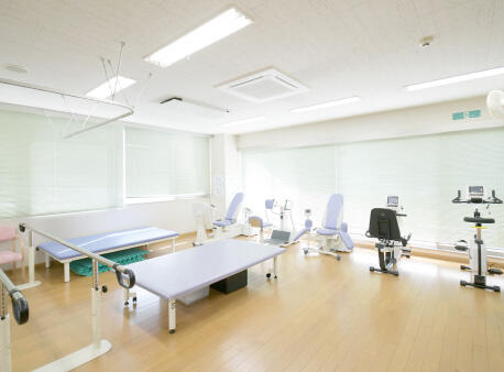医療法人緑翔会　小松病院（夜勤専従パート）の看護師求人メイン写真4