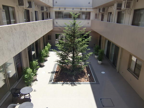 ロイヤルレジデンス綾瀬(生活相談員/常勤)の介護職求人サブ写真1