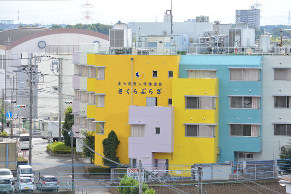 老人保健施設 さくらぷらざ（常勤）の介護職求人メイン写真2