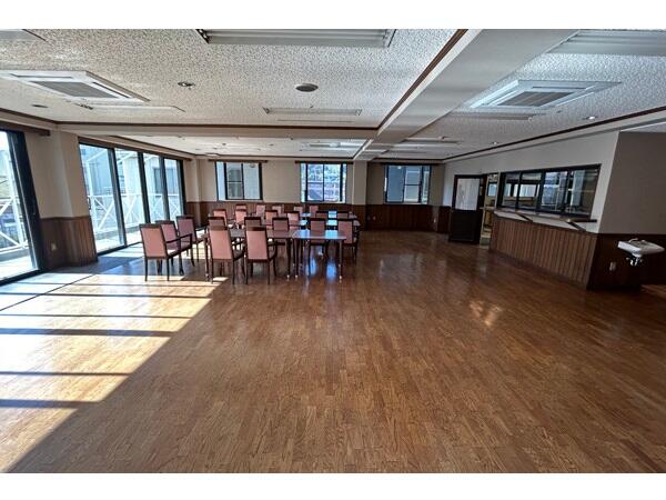 有料老人ホーム ベルソレイユ綾瀬（パート）の介護職求人メイン写真3