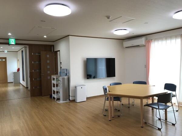 障がい者グループホーム　ホーム花（宿直パート）の介護職求人メイン写真3