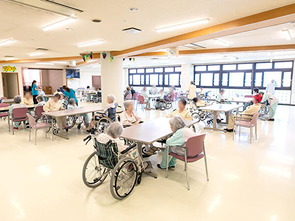 川添記念病院（常勤）の介護職求人メイン写真2