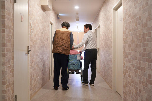 住宅型有料老人ホーム あったかいご東油山（常勤）の介護職求人メイン写真3
