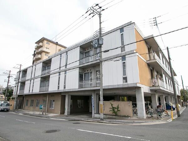 特別養護老人ホーム西七条（常勤）の介護福祉士求人の写真