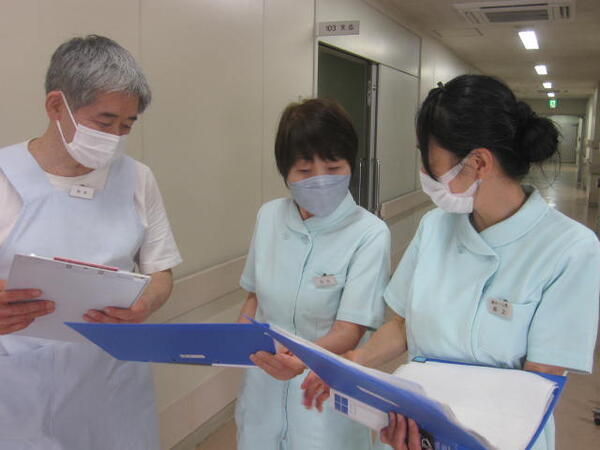 シルバータウン縁苑（常勤）の看護師求人サブ写真1