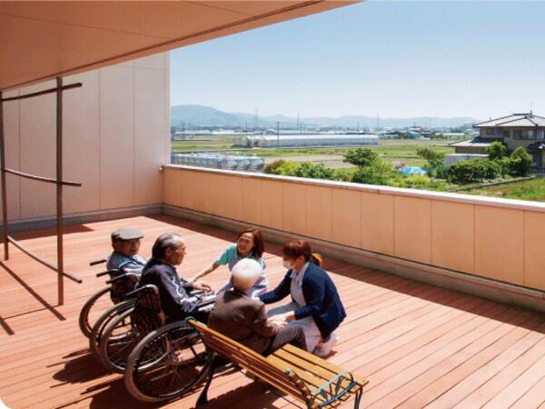 介護老人保健施設　みのり（常勤）の看護師求人メイン写真4