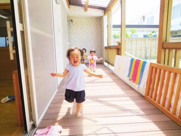 市立敦賀病院院内保育所　ぬっく（早番パート）の保育士求人メイン写真3