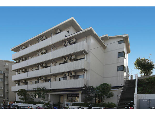 ベストライフ鷺沼（正社員）の介護福祉士求人の写真