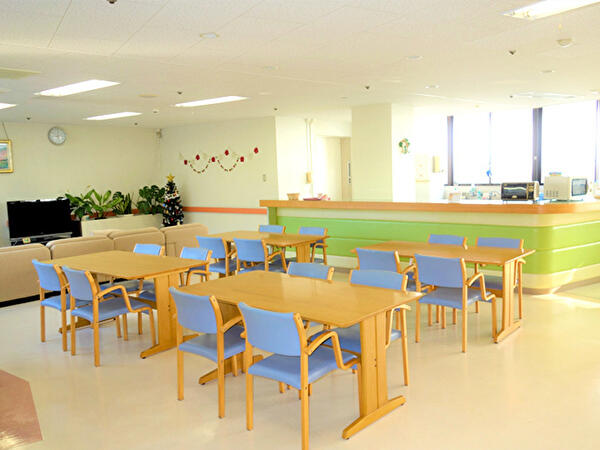 川添記念病院（日勤常勤）の看護助手求人メイン写真4