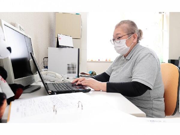 訪問看護ステーション太陽・緑（常勤）の看護師求人メイン写真3