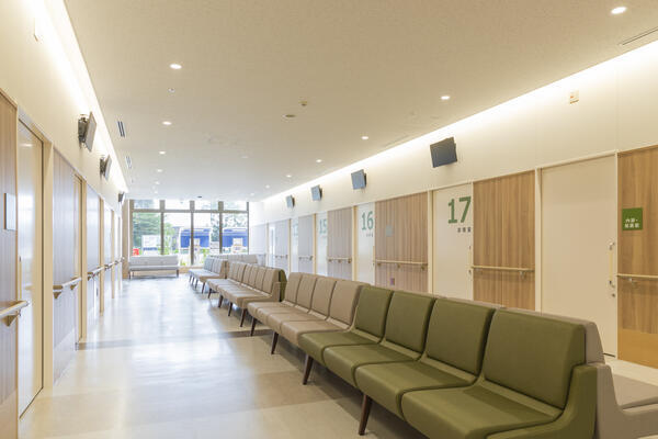 医療法人社団愛友会 伊奈病院（常勤）の看護助手求人メイン写真3